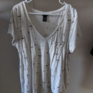 Torrid oatmeal cattle floral antler tee